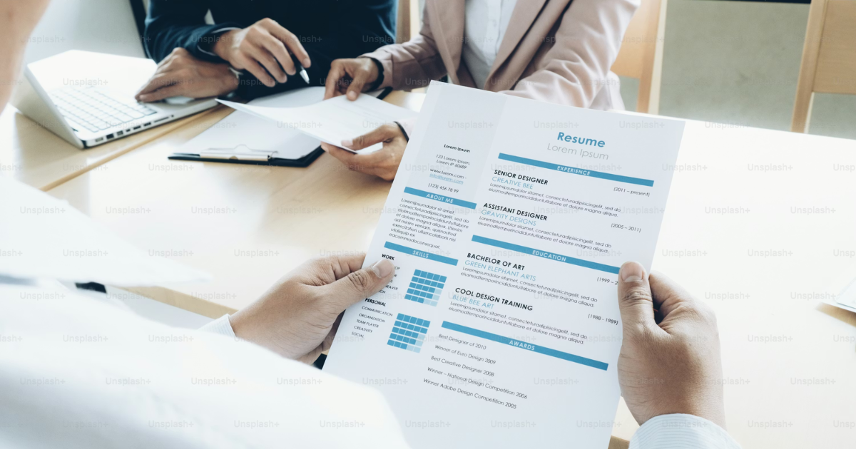 Cómo mejorar tu CV en 2026: errores que te impiden conseguir entrevistas